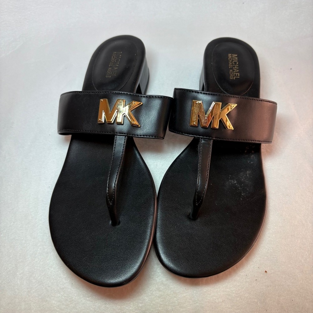 Michael Kors Black Leather MK Logo Thong Block Heel Sandals 7.5M